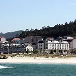 Playa De 3*