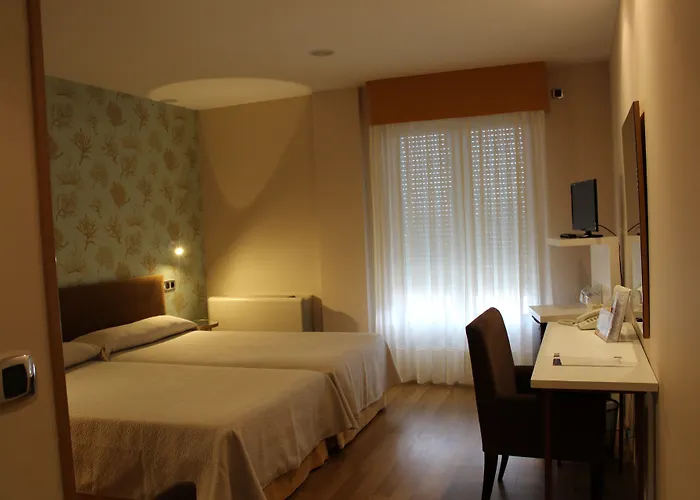 Playa De Hotel 3*